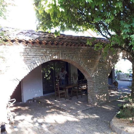 L'Alivu Panzió Couches Kültér fotó